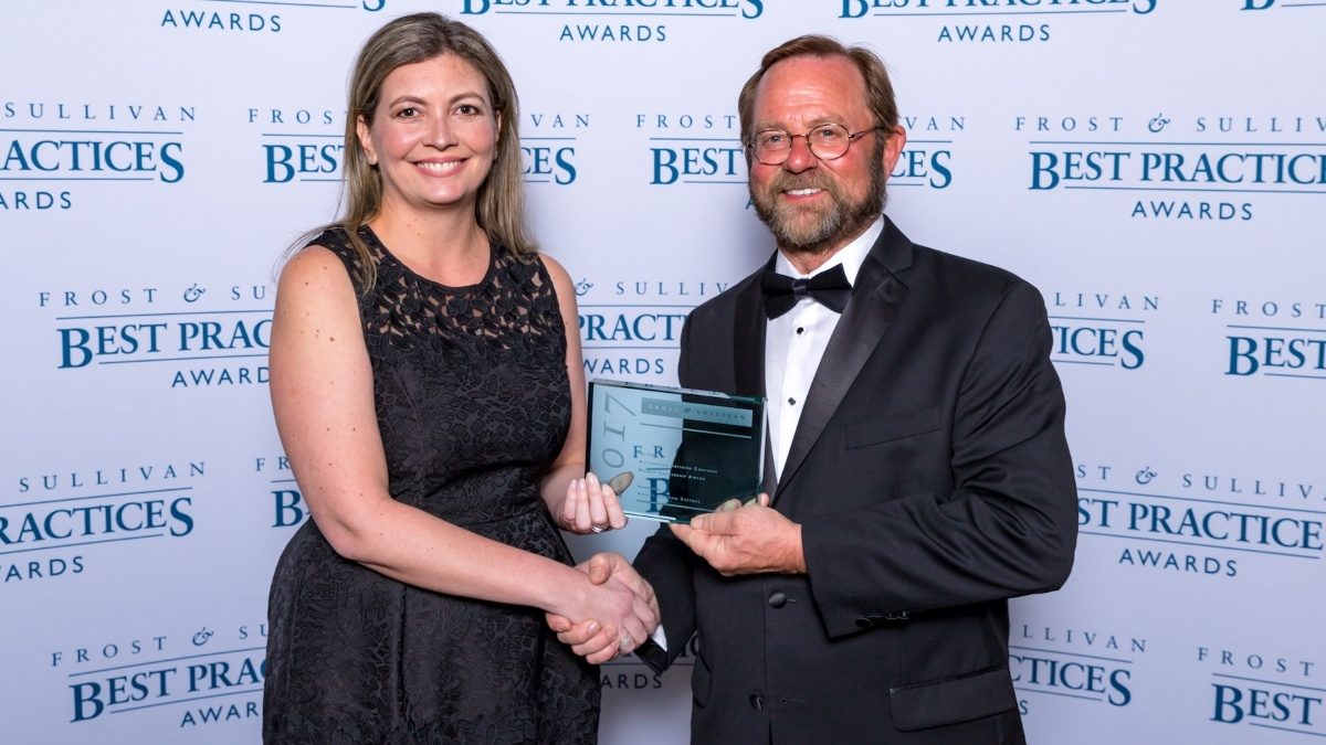 Axalta Wins Market Leadership Award for Global Refinish Products